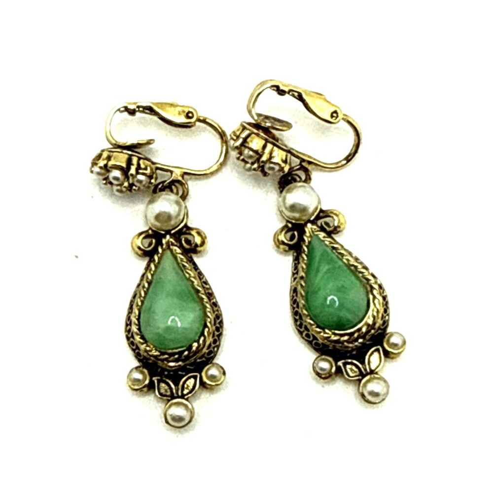 Vintage Victorian Revival Style Dangle Clip On Earrings Green Glass Faux Pearls